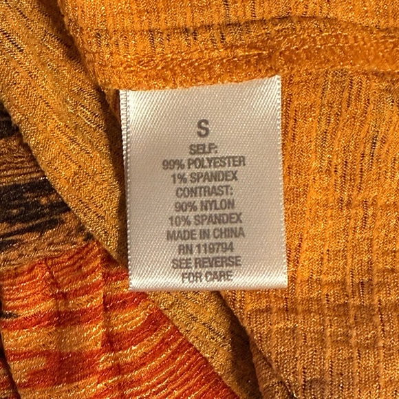 Dressbarn Boho Peasant Size Small Bell Sleeves Women’s Blouse Southwestern Print - Picture 3 of 16